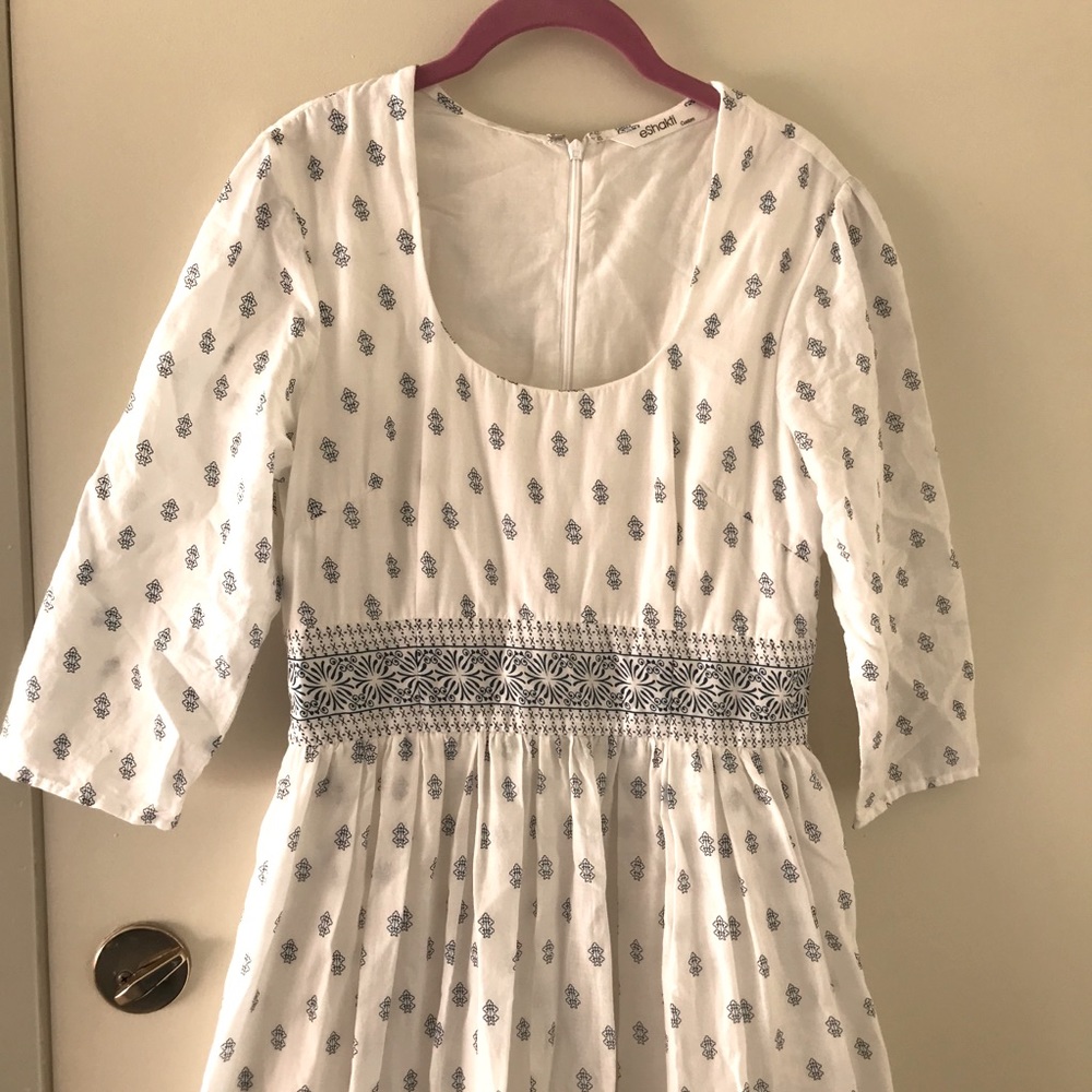 ๐ Custom Made Dress - Picture 1 of 6